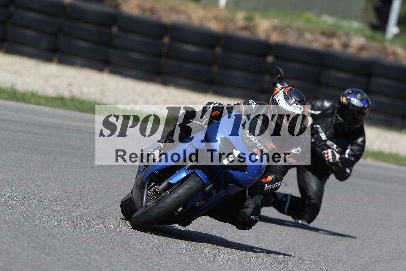 Archiv-2022/57 29.08.2022 Plüss Moto Sport ADR/Einsteiger/1